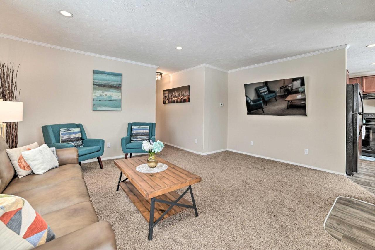 Family Home In Rapid City About 4 Mi To Torch Lake! Ngoại thất bức ảnh